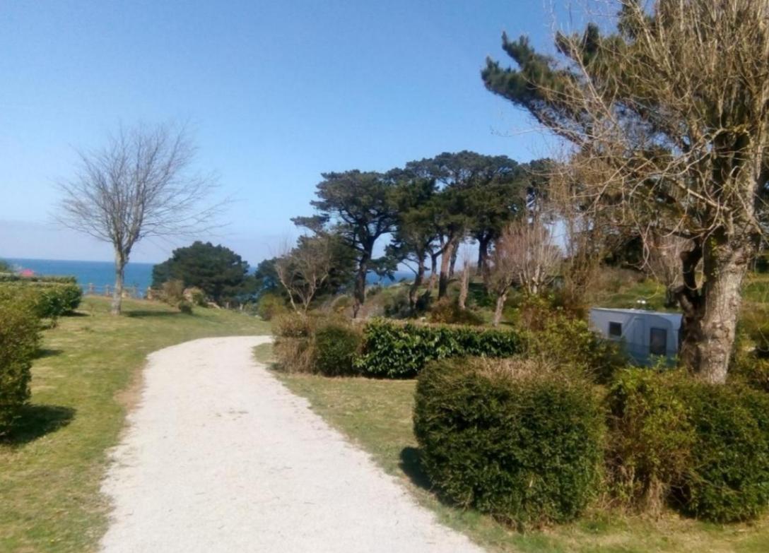 Tente 3 Chambres, Petit Camping Familial Vue Mer Плестен-ле-Грев Экстерьер фото